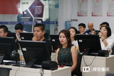 黨建引領 構筑涪陵電商發(fā)展高速路